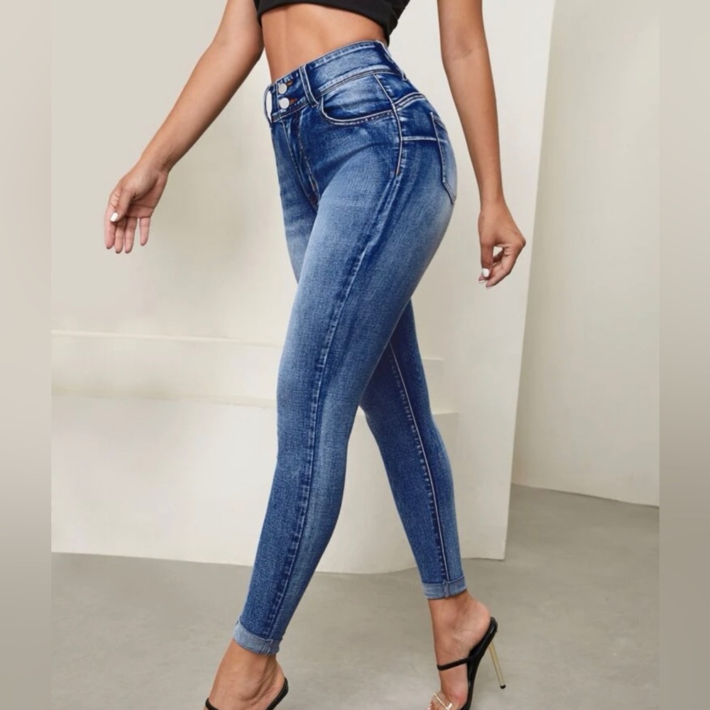 SHEIN skinny push up jeans
